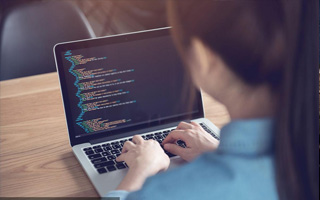 安宁 ,php声明和调用变量的符号是什么？